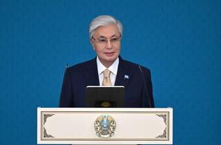 МЕМЛЕКЕТ БАСШЫСЫ ҮЗДІК МЕДИЦИНА ҚЫЗМЕТКЕРЛЕРІНЕ МЕМЛЕКЕТТІК НАГРАДАЛАР ТАБЫСТАДЫ: ДЕНСАУЛЫҚ САҚТАУДЫ ДАМЫТУ – СТРАТЕГИЯЛЫҚ МІНДЕТ