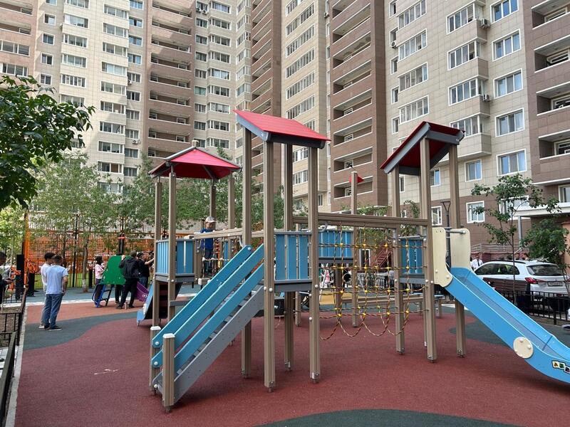 Более 40 дворов открыли в Астане в день защиты детей