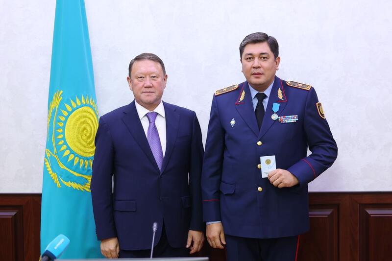 В Костанае состоялось награждение ко Дню машиностроителя и 30-летию Конституции Республики Казахстан