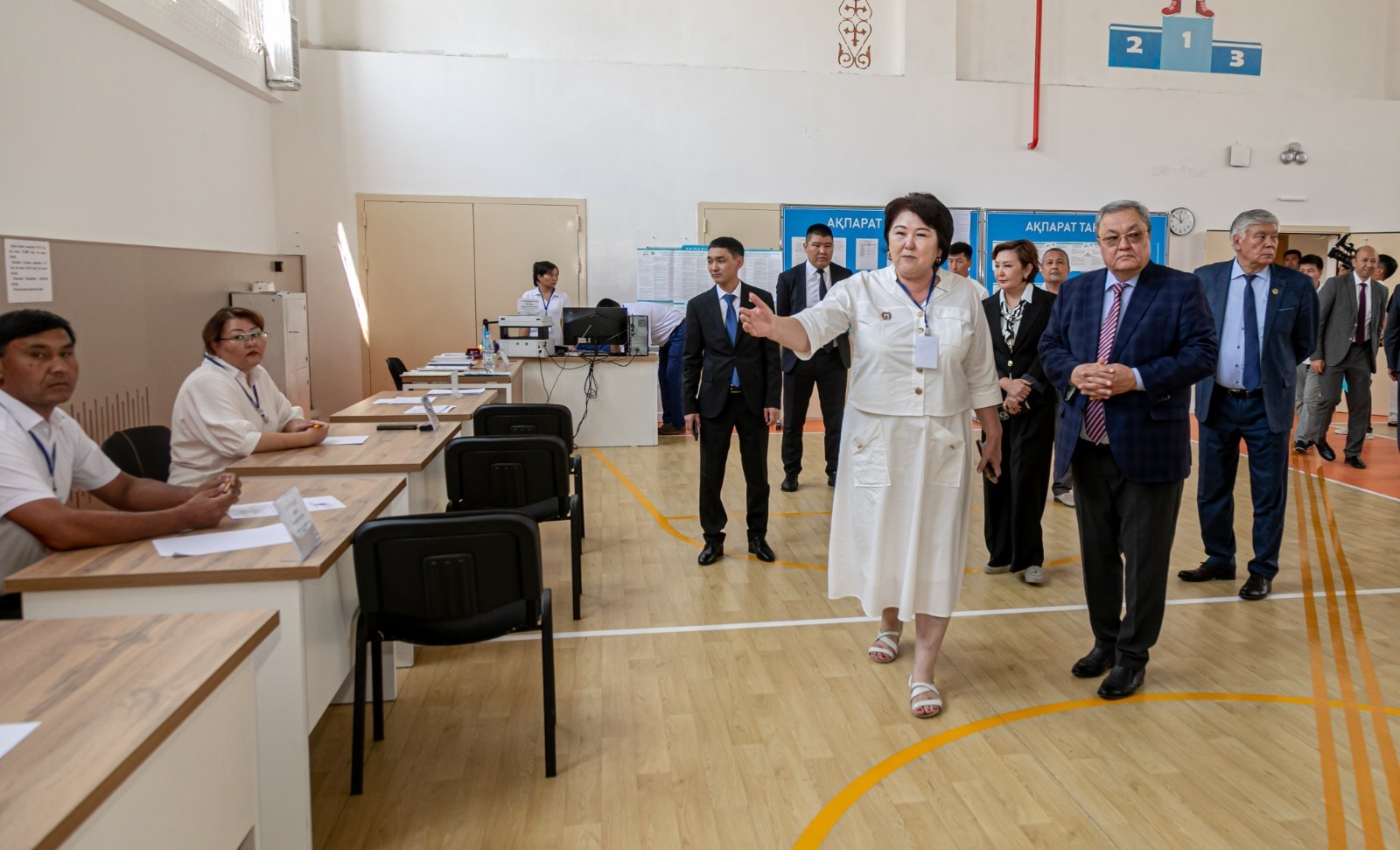 ЗАМЕСТИТЕЛЬ ПРЕДСЕДАТЕЛЯ ЦИК РК МУХТАР ЕРМАН ОЗНАКОМИЛСЯ С ХОДОМ ПОДГОТОВКИ ИЗБИРАТЕЛЬНЫХ УЧАСТКОВ К ВЫБОРАМ В ЖАМБЫЛСКОЙ ОБЛАСТИ