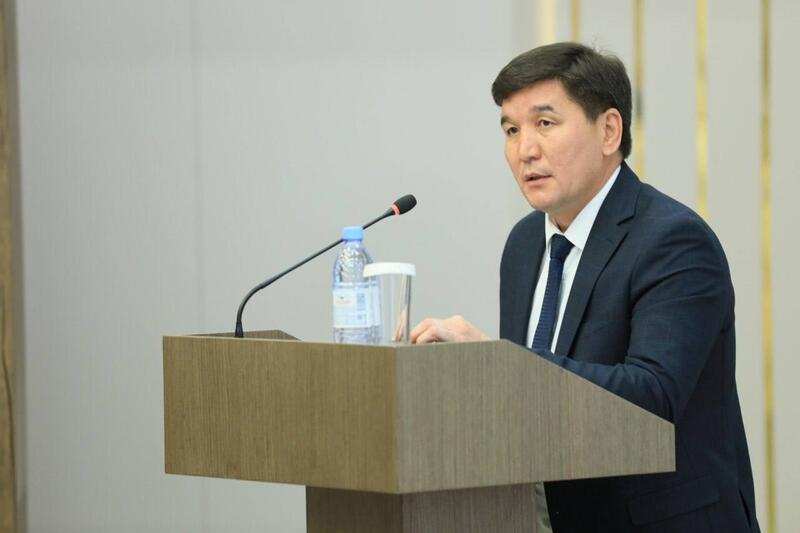 Асхат Шахаров поручил обеспечить своевременную реализацию проектов по ремонту дорог и водосбережению