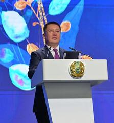 Женщин Павлодарской области наградили в канун 8 Марта