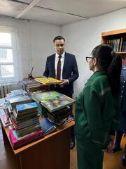 Правозащитный институт передал художественную литературу в учреждения уголовно-исполнительной системы