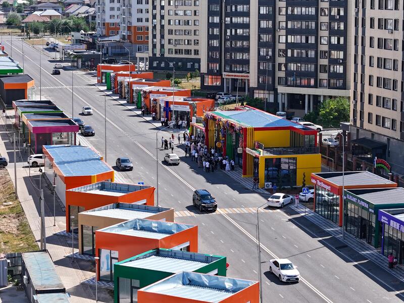 КО ДНЮ ГОРОДА В ШЫМКЕНТЕ ОТКРЫЛАСЬ СОВРЕМЕННАЯ АЛЛЕЯ ЦВЕТОВ