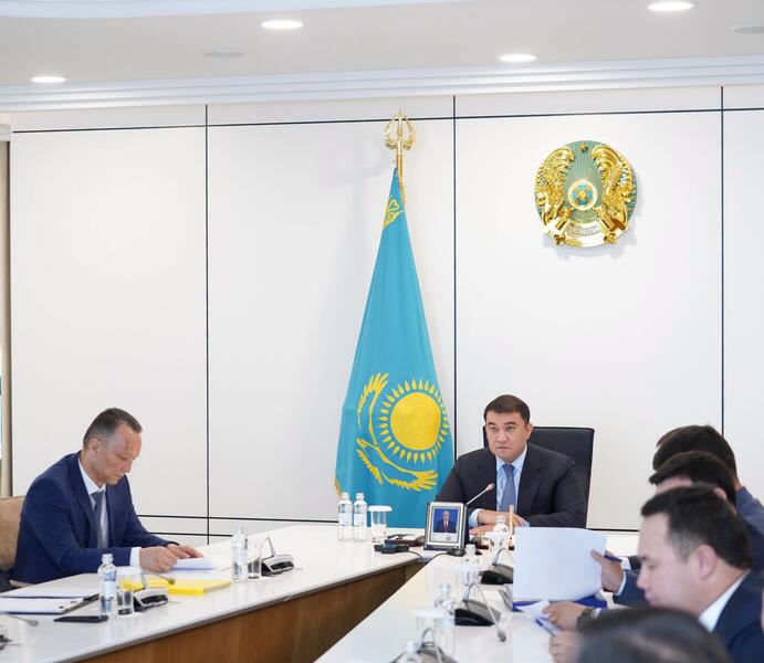ТҮРКІСТАН ОБЛЫСЫНДА КӘМЕЛЕТКЕ ТОЛМАҒАНДАРДЫҢ ҚҰҚЫҒЫН ҚОРҒАУ МӘСЕЛЕСІ ТАЛҚЫЛАНДЫ