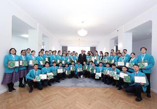 Лучшие школьники побывали с экскурсией в Жамбылском областном акимате