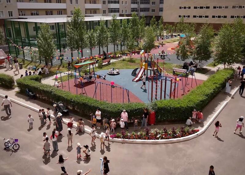 Модернизированный Центральный парк, аллея GreenLine и обновленные дворы: как преобразился столичный район Нура