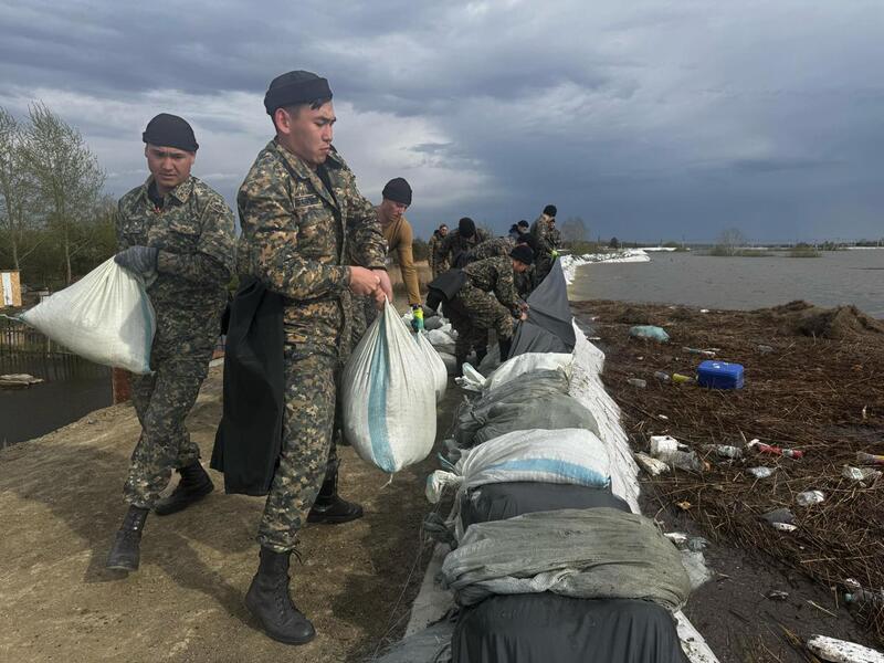 Глава МЧС проверил ход противопаводковых мероприятий