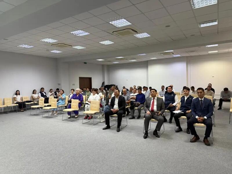 В Астане наградили специалистов-экологов