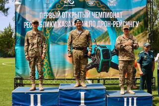 Команда Десантно-штурмовых войск стала победителем чемпионата по дрон-рейсингу