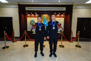 В столице чествовали полицейских — победителей Кубка мира по полиатлону