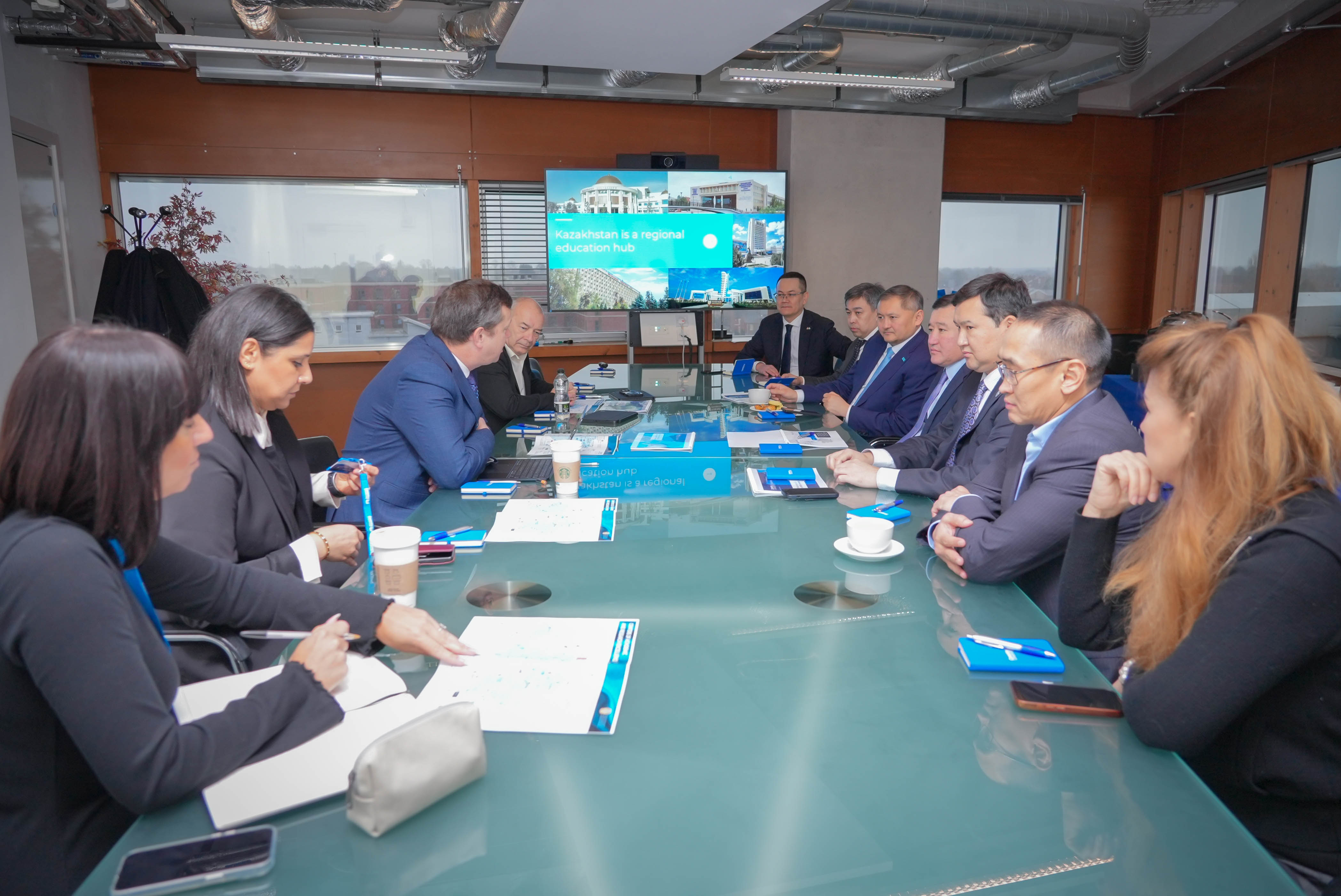 Итоги участия Казахстана в BETT Show 2026: новые партнерства и стратегические инициативы