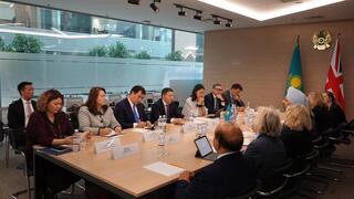 Казахстан и Великобритания обсудили развитие парламентского и двустороннего взаимодействия