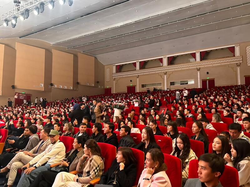 В ШЫМКЕНТЕ ПРОХОДИТ ФИНАЛ ГЛАВНОГО КОНКУРСА КРАСОТЫ И ТАЛАНТА «ШЫМКЕНТ АРУЫ – 2026»