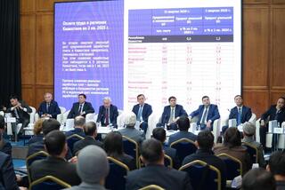 Новые подходы к фискальной и монетарной политике обсудили в Академии государственного управления