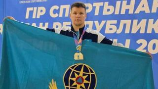 Карагандинский спасатель обновил рекорд страны по гиревому спорту