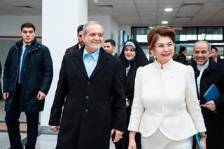 ПРЕЗИДЕНТ ИРАНА ПОСЕТИЛ ЦЕНТР СЕРДЦА