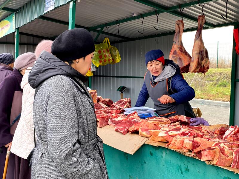 Город Риддер ВКО встречает гостей на ярмарке сельхозпродукции