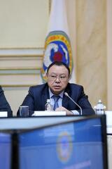Заместитель акима Алматы Абзал Нукенов встретился с руководителями вузов