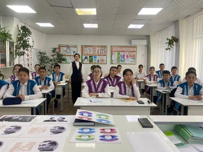 Педагогическая династия Жапаковых из Жетісу: 207 лет в профессии