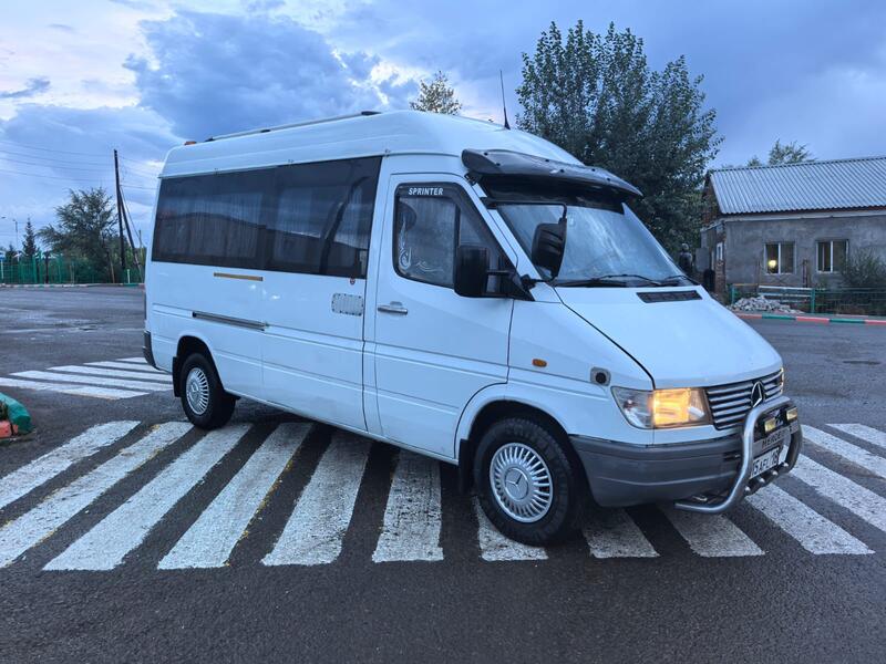 Из села Кокпекты в Семей начал курсировать общественный транспорт