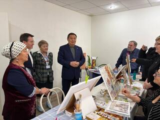 Аким области посетил центр активного долголетия города Степногорска