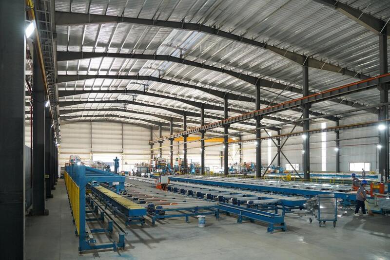 В ЭТОМ ГОДУ В ТУРКЕСТАНСКОЙ ОБЛАСТИ ВВЕДЕНЫ В ЭКСПЛУАТАЦИЮ СОВРЕМЕННЫЕ ЗАВОДЫ, ОТВЕЧАЮЩИЕ МЕЖДУНАРОДНЫМ ТРЕБОВАНИЯМ, А ОБЪЕМ ПРОМЫШЛЕННОЙ ПРОДУКЦИИ СОСТАВИЛ 1,3 ТРЛН ТЕНГЕ.