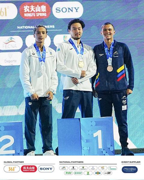 Столичные спортсмены завоевали несколько медалей на этапе Кубка мира по артистическому плаванию