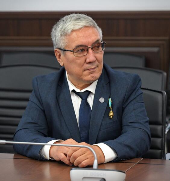 В Павлодарской области вручили медали в честь 30-летия Конституции