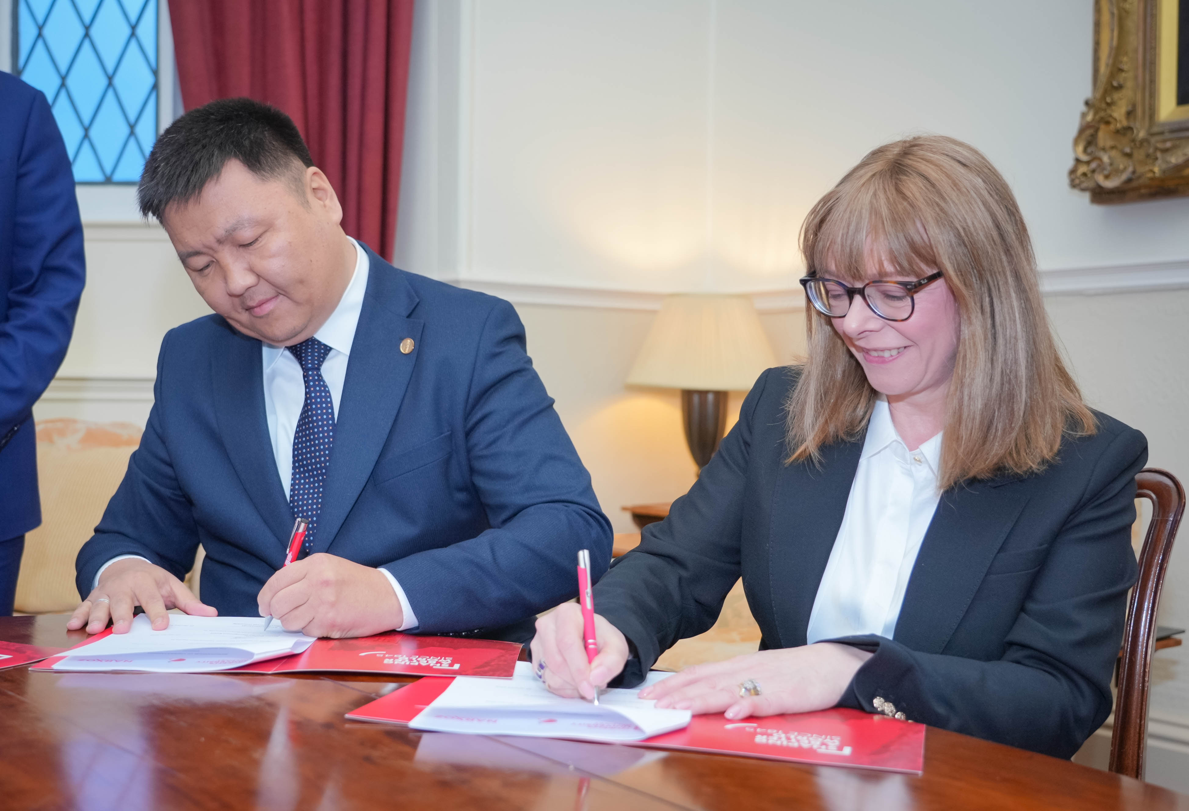 Итоги участия Казахстана в BETT Show 2026: новые партнерства и стратегические инициативы