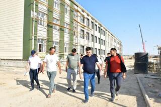 ТУРКЕСТАН: РУКОВОДИТЕЛЬ АППАРАТА ПОСЕТИЛ ВАЖНЫЕ ОБЪЕКТЫ ОРДАБАСИНСКОГО РАЙОНА