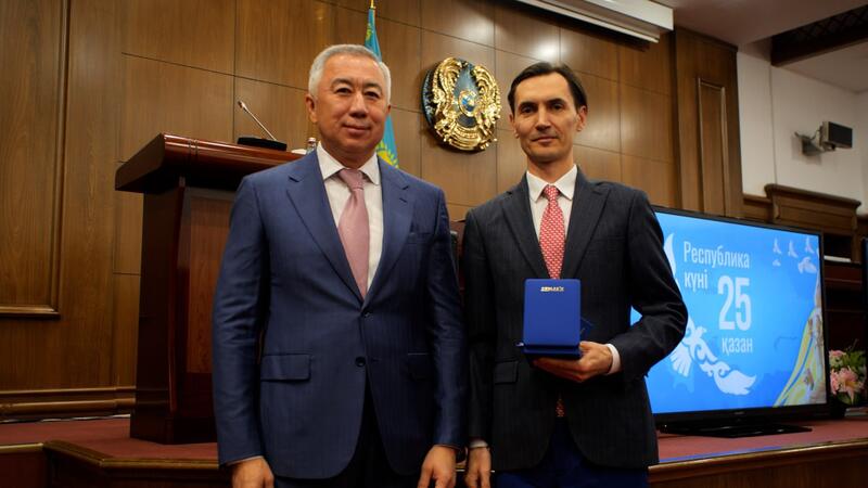 В МНЭ прошла торжественная церемония ко Дню Республики