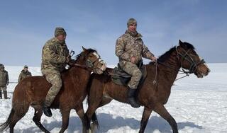 В горно-егерском полку проходят занятия по боевому слаживанию конных подразделений
