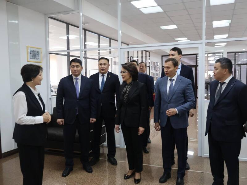 ГЛАВА МИНЗДРАВА ОТМЕТИЛА ВОСТРЕБОВАННОСТЬ ВЫПУСКНИКОВ МЕДУНИВЕРСИТЕТА В АКТОБЕ