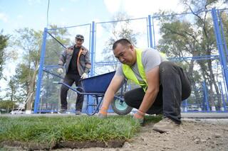 В селах Ескельдинского районе Жетісу в рамках программы «Таза Қазақстан» устанавливаются детские и спортивные площадки