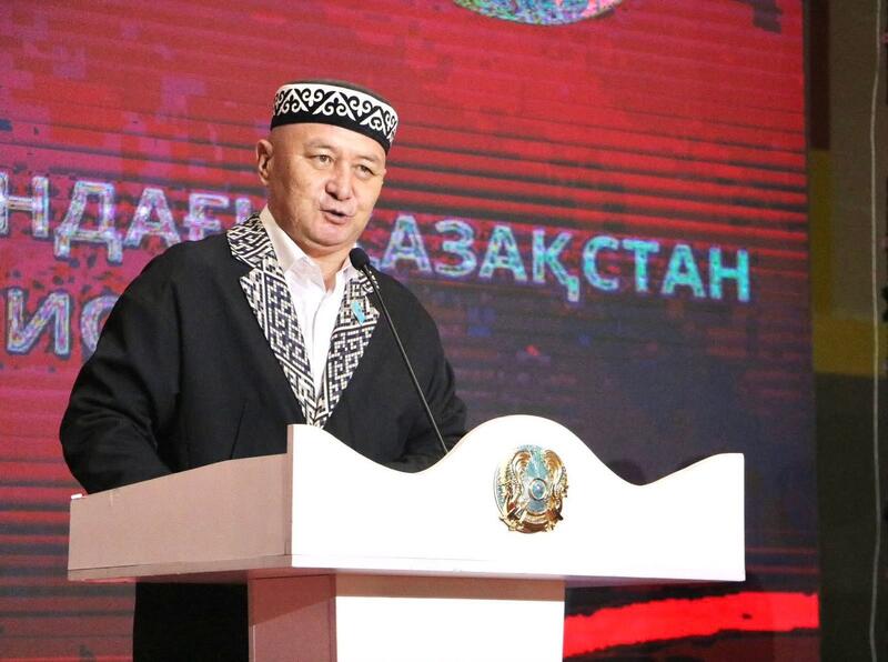 В ТУРКЕСТАНЕ СТАРТОВАЛ ЧЕМПИОНАТ СТРАНЫ СРЕДИ МАСТЕРОВ БОРЬБЫ