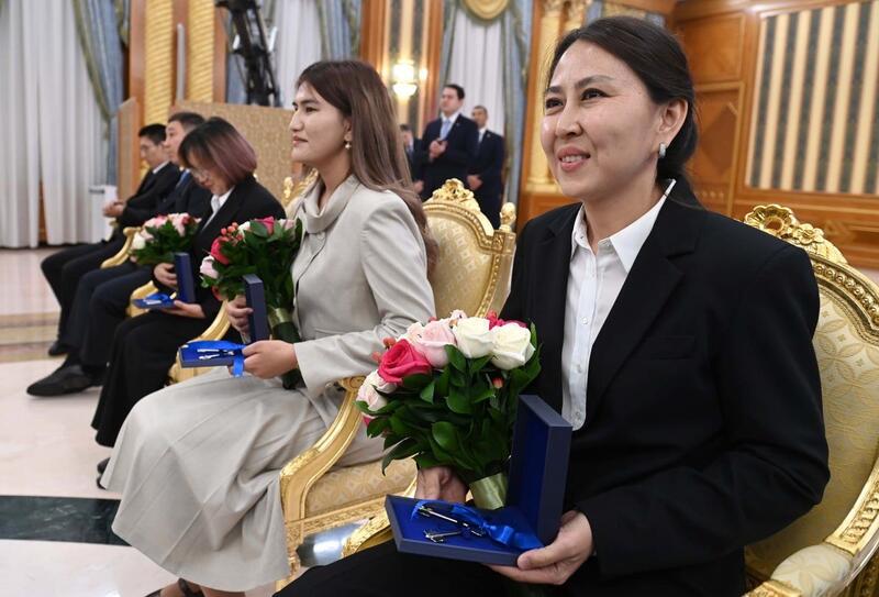 Орден «Парасат» и квартиры получили ученые аграрного сектора в честь Дня науки