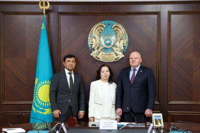 В Высшем Судебном Совете представили новых членов Совета, назначенных Указом Президента от 3 октября 2025 года