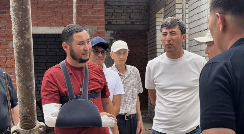 Заместитель акима области посетил реконструируемые железнодорожные вокзалы региона
