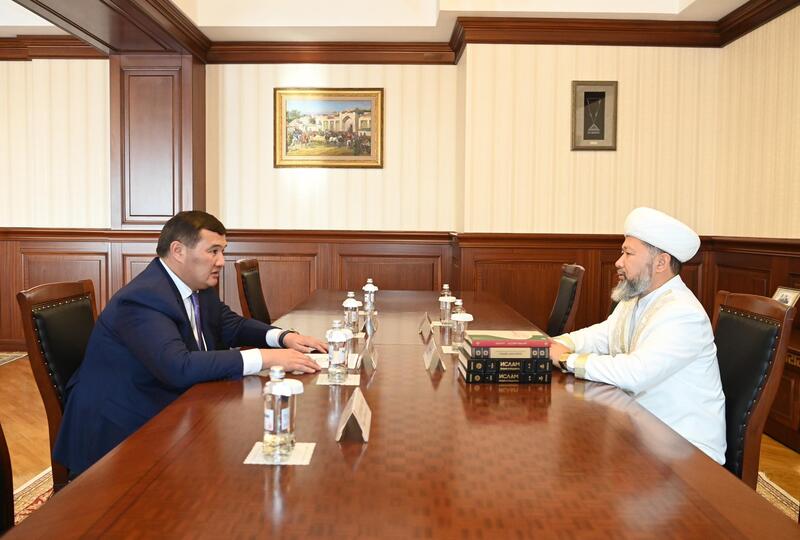 Глава региона встретился с председателем Духовного управления мусульман Казахстана, Верховным муфтием