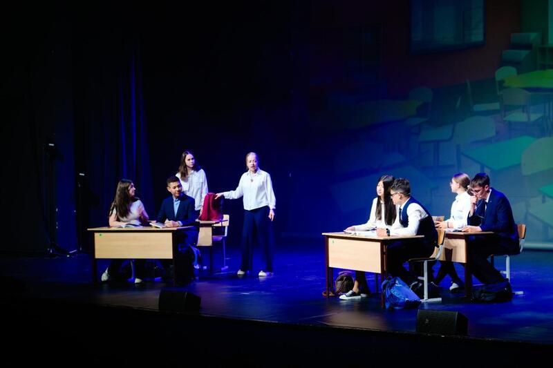 «Закон и порядок»: награждены победители конкурса театрализованных представлений среди школ столицы