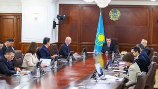 Экологическая культура как один из базовых принципов Конституции: в Правительстве рассмотрен ход реализации президентской инициативы «Таза Қазақстан»