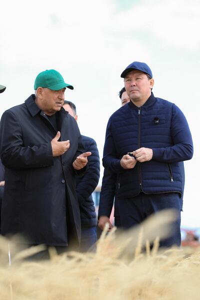 Глава региона Асхат Шахаров с рабочей поездкой находится в Айтекебийском районе