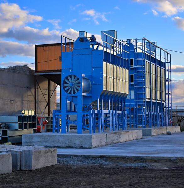 Аким области Асаин Байханов посетил село Кеменгер Павлодарского района, где ознакомился с реализацией крупных инвестиционных проектов и проверил ход строительства физкультурно-оздоровительного комплекса