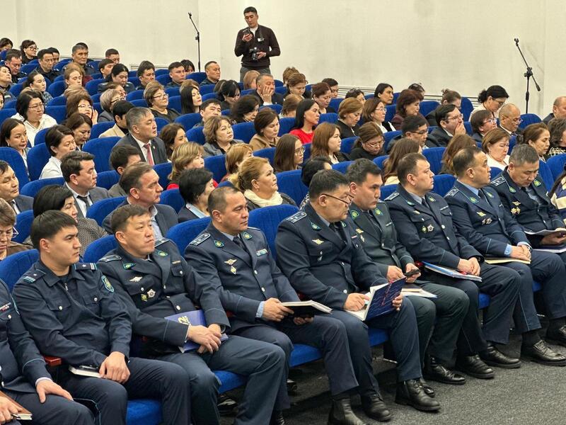 «Закон и порядок»: в Астане обсудили вопросы профилактики правонарушений и экстремизма среди несовершеннолетних