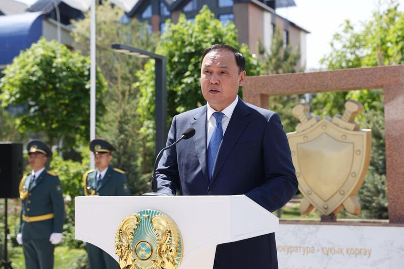 В Жамбылской области отметили 115-летие Бауыржана Момышулы