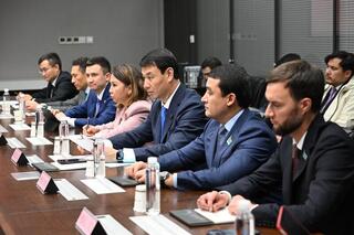 Аким Алматы Дархан Сатыбалды встретился с руководством компании «Shanghai Construction Group»