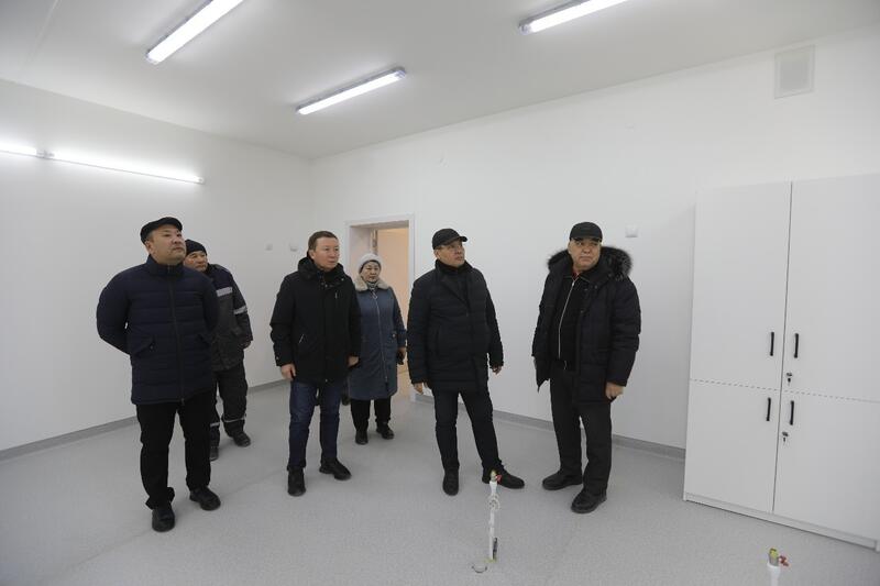 Заместитель акима области посетил строительные объекты в Арале