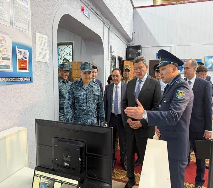 В Есильском районе обсудили усиление мер по противодействию экстремизму и терроризму