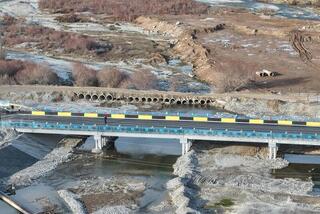 ТУРКЕСТАН: В САЙРАМСКОМ РАЙОНЕ ВВЕДЕН В ЭКСПЛУАТАЦИЮ МОСТ, СОЕДИНЯЮЩИЙ ДВА СЕЛА